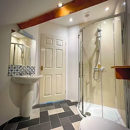 Lodge New Ing Shap